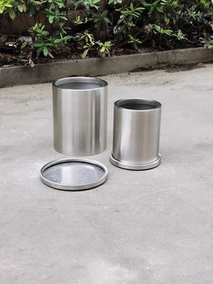 Square Round Stainless Steel Vase For Indoor Outdoor Easy Maintenance